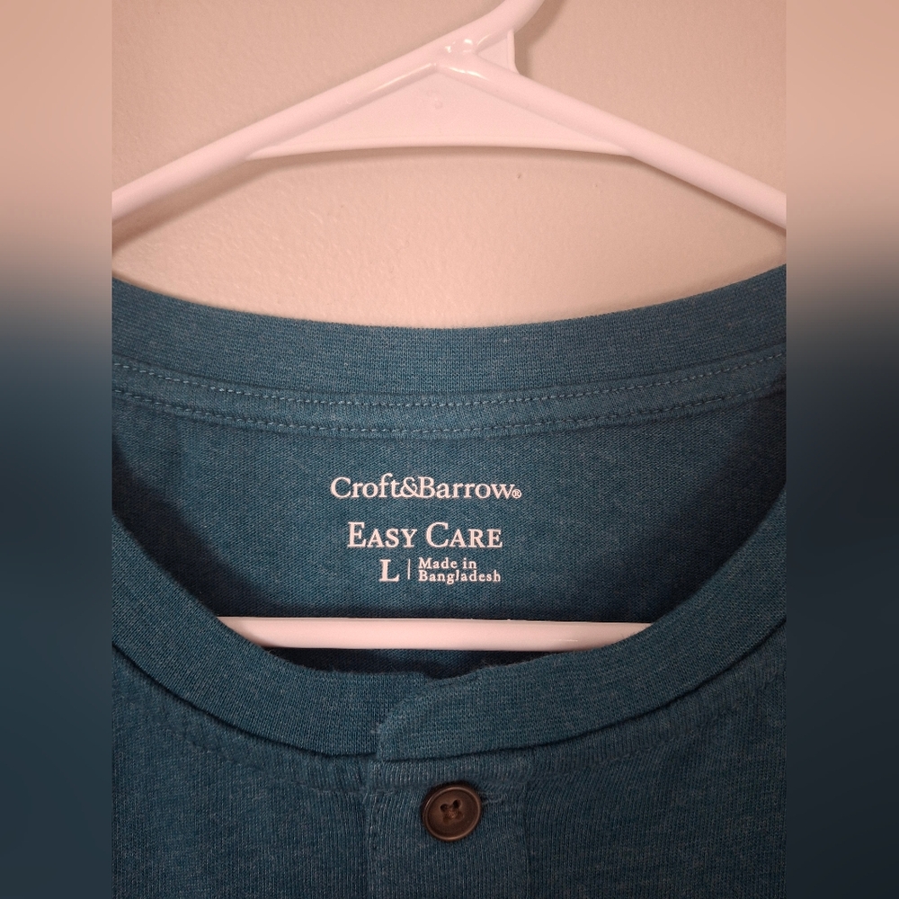 croft & barrow Men's Blue Henley Long Sleeve Shirt.Size L - Picture 3 of 6